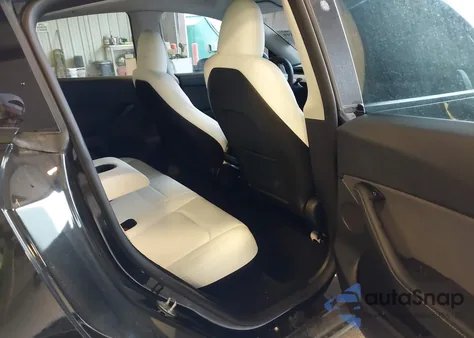 2024 Tesla Model Y Performance Dual Motor All-Wheel Drive из США, поврежденный, VIN 7SAYGDEF5RF170634